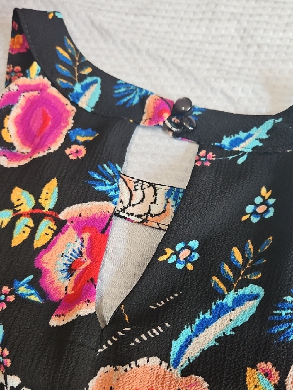 Lily Rose Black Shift Cold Shoulder Dress Gorgeous Floral Print MED - Picture 9 of 14